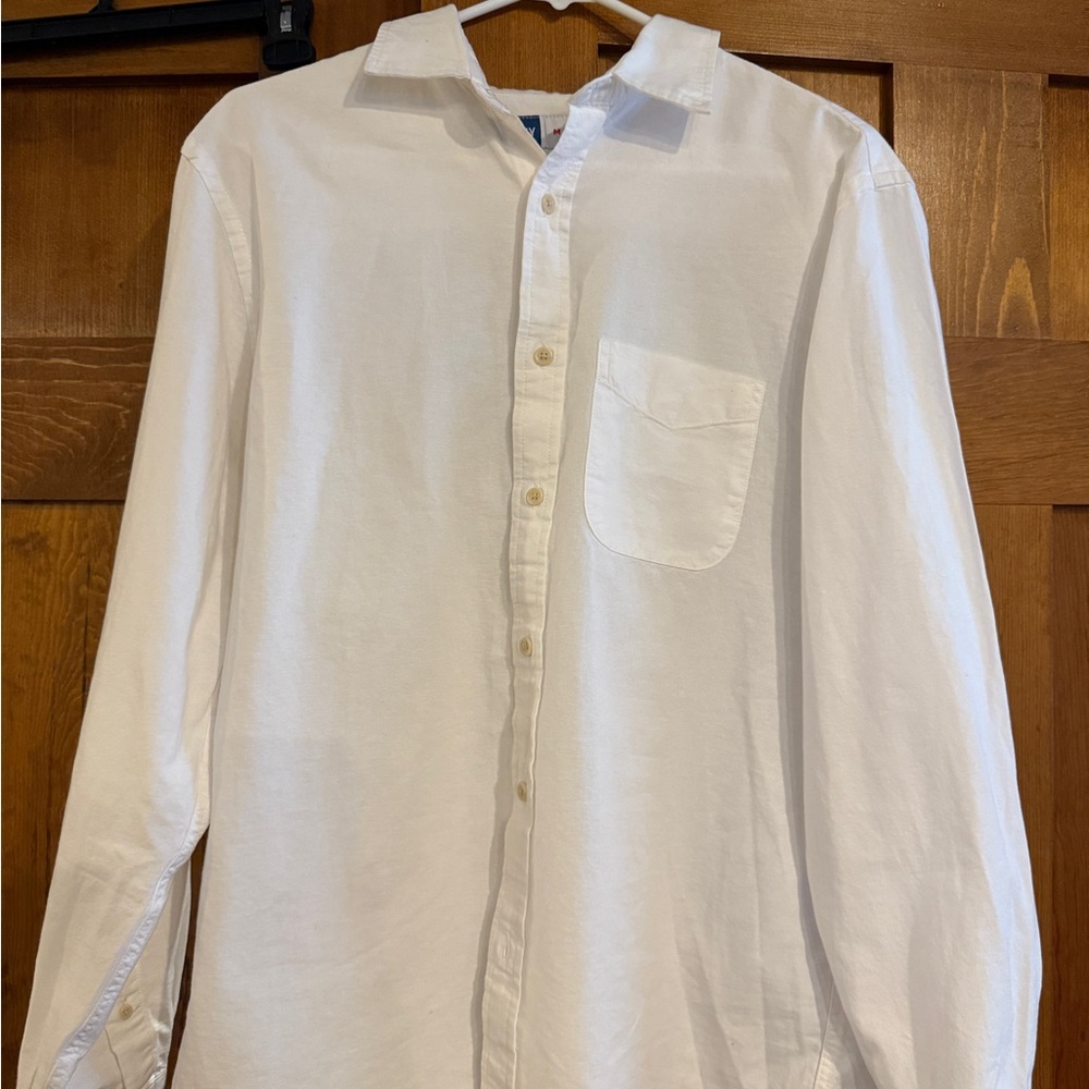 Old Navy White Men’s White Casual Button Down Shirt. Medium